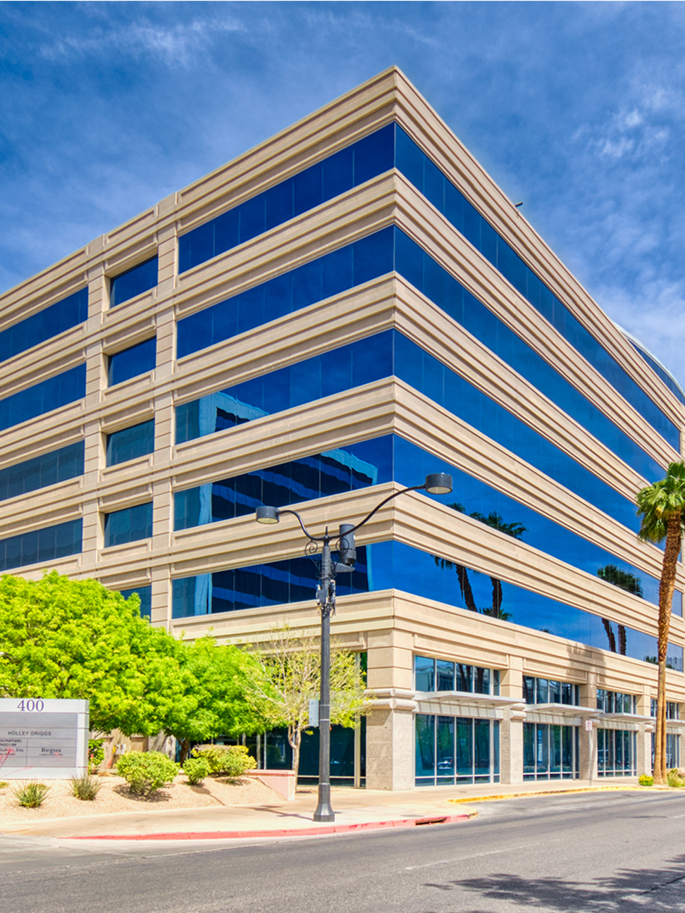 Las Vegas Commercial Real Estate | CBRE