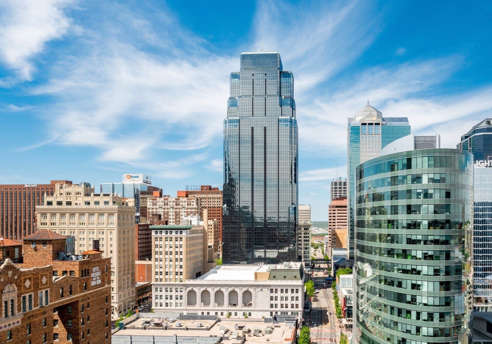 One Kansas City Place 1200 Main Street - Image 1