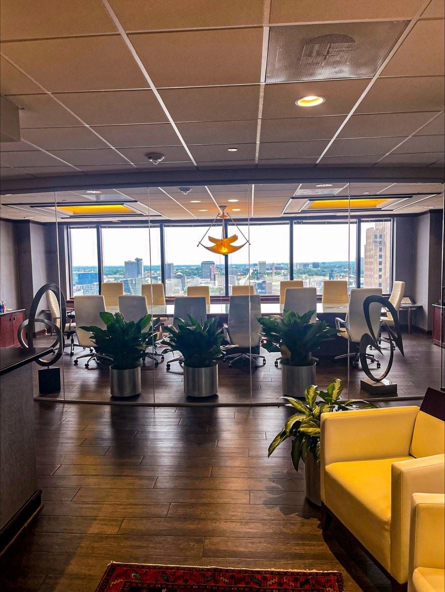 One Kansas City Place 1200 Main Street - Image 2