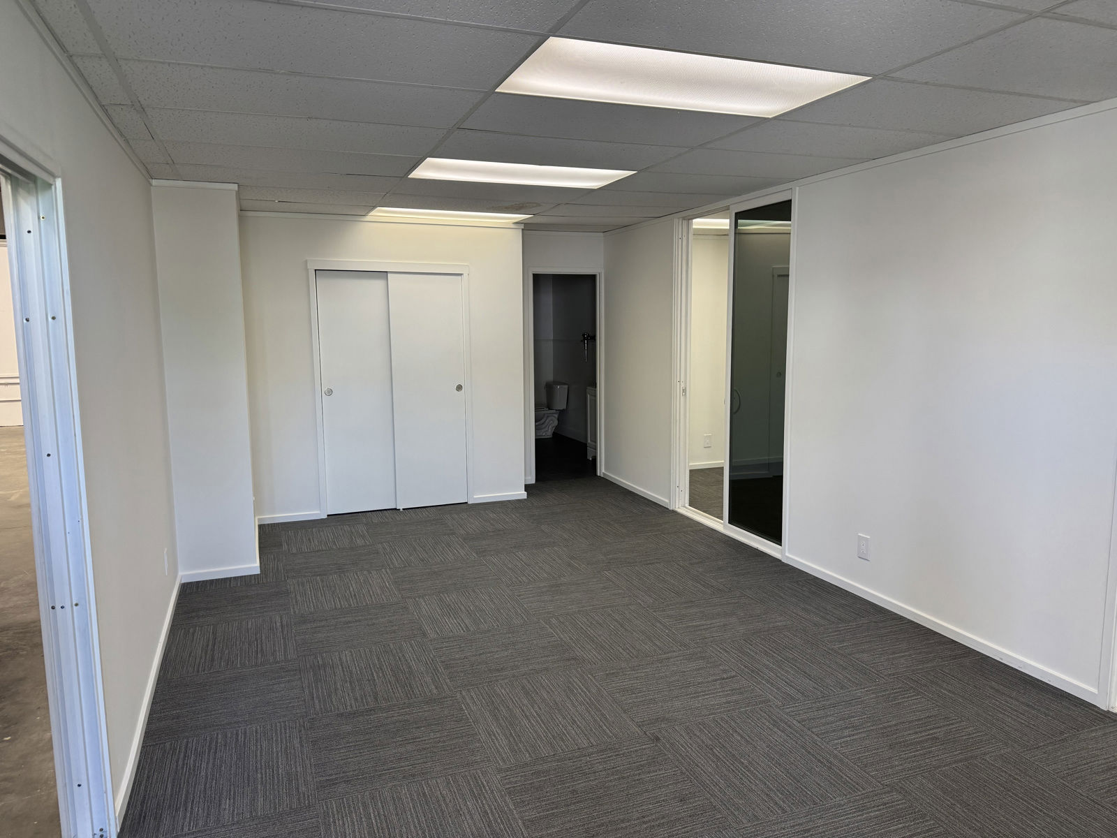 349 Beach Rd, Burlingame