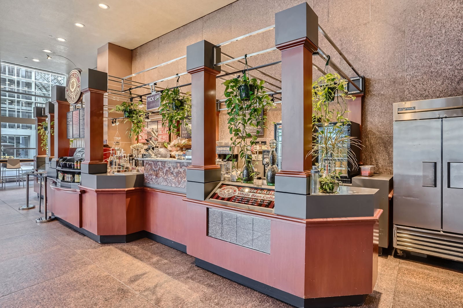 1700 Lincoln St - Print Quality - 002 - 02 Lobby