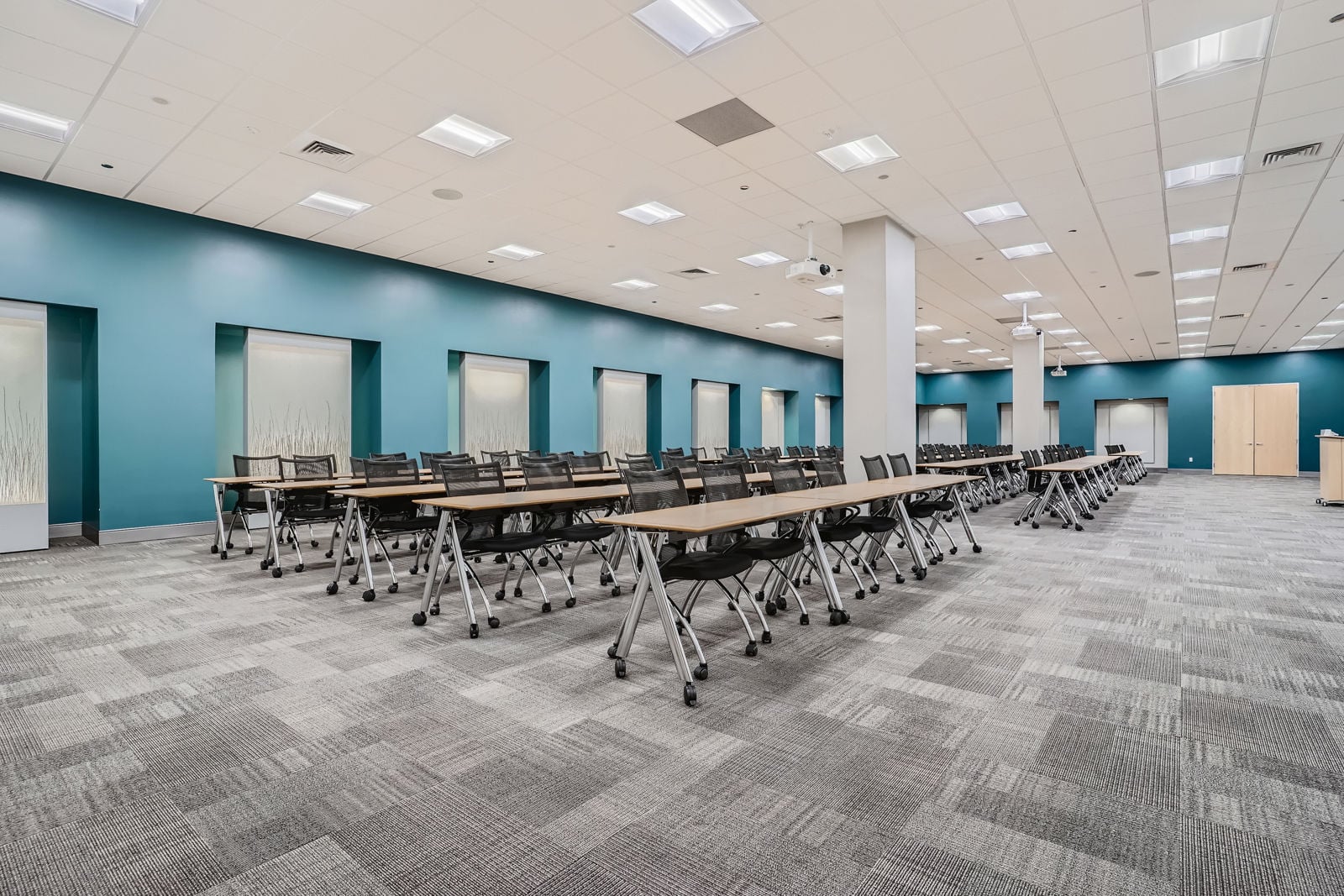 1700 Lincoln St - Print Quality - 035 - 35 Conference Area