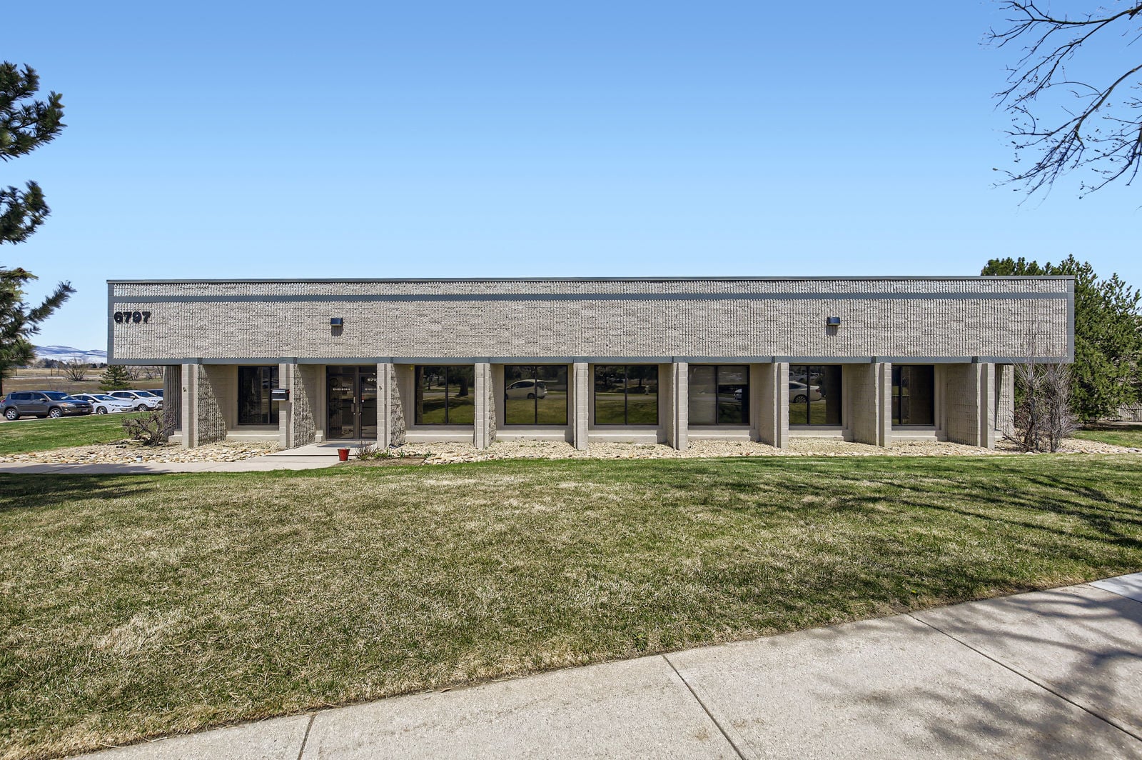 6797 Winchester Circle Boulder-print-002-005-Exterior Front-3600x2395-300dpi