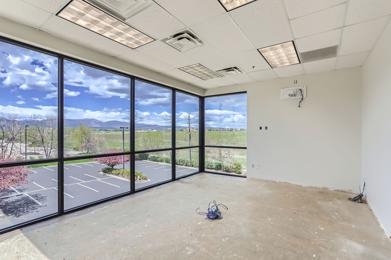6899 Winchester Circle Boulder-print-004-007-2nd Floor Conference Area-3600x2395-300dpi