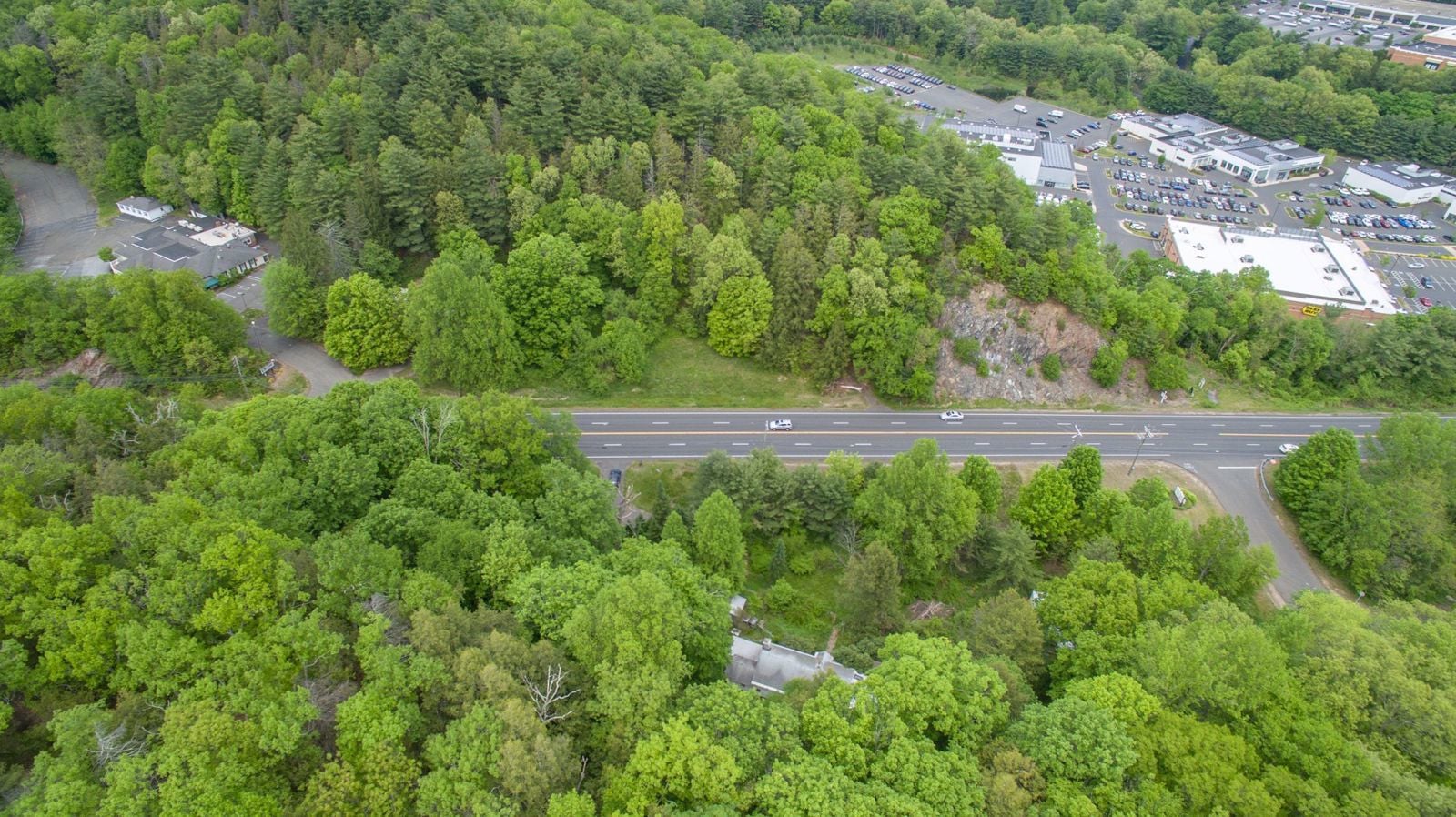 18 Albany Tpke_drone pic from the north
