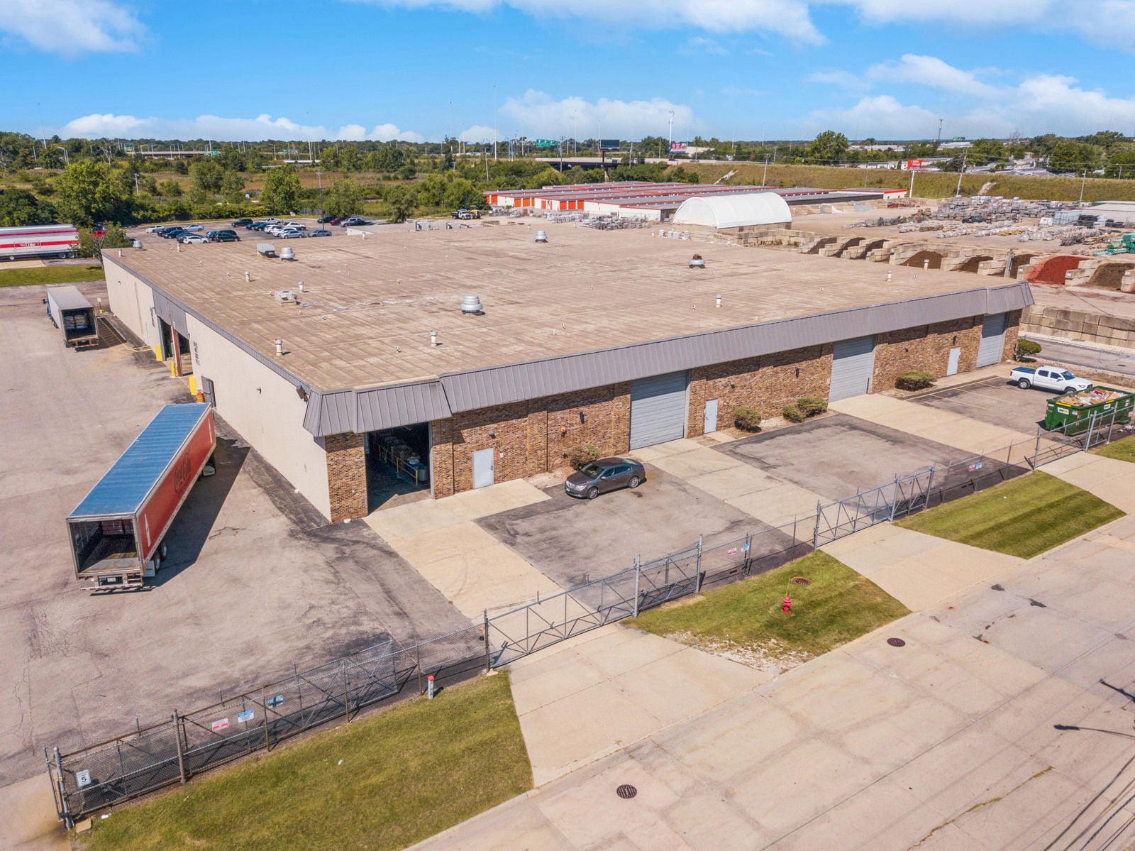 07_700-750-S-Chestnut-Ave_Aerial-View_Print