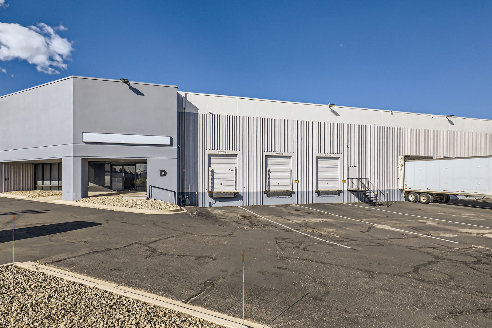 4725 Leyden Street Denver CO-print-015-014-Exterior-3600x2400-300dpi