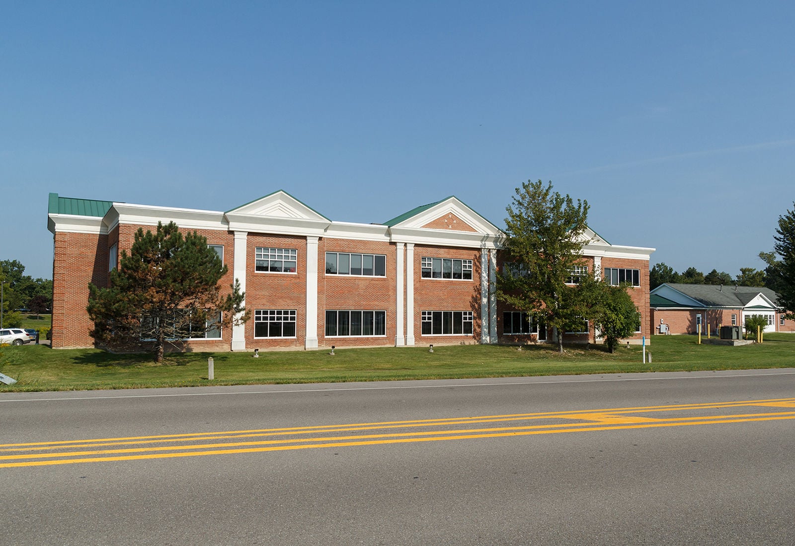 2430 N Forest_7524_1600px
