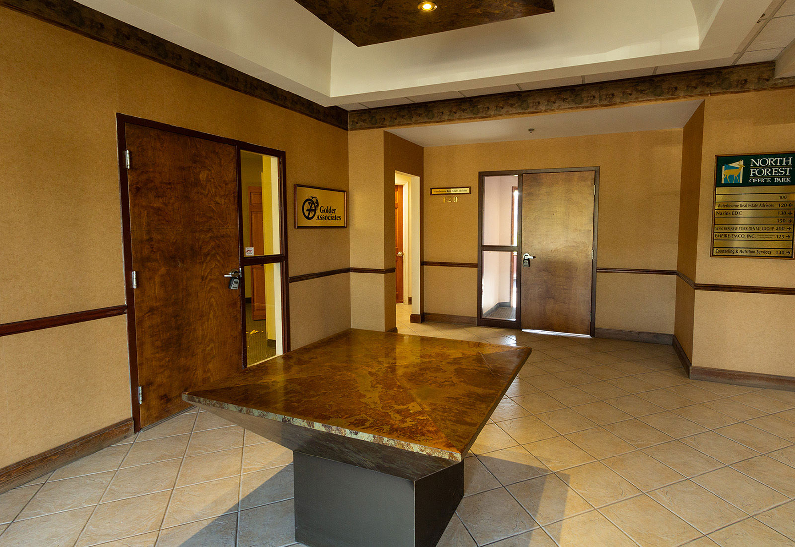 2430 North Forest_6399_web