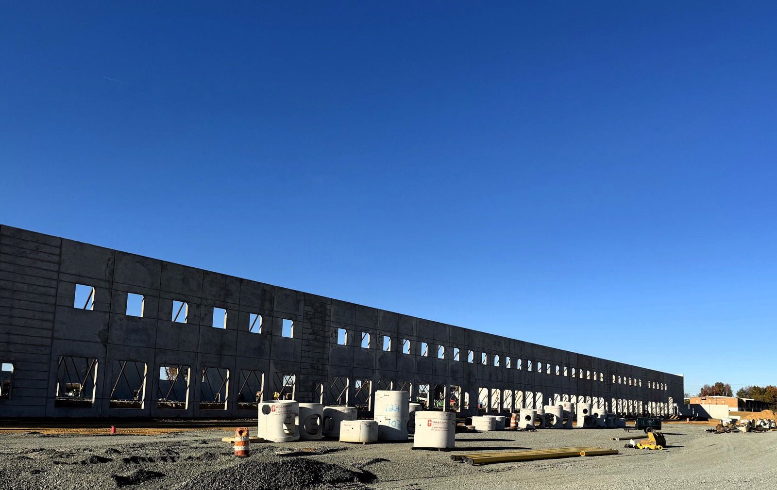 Building B - 10/2025