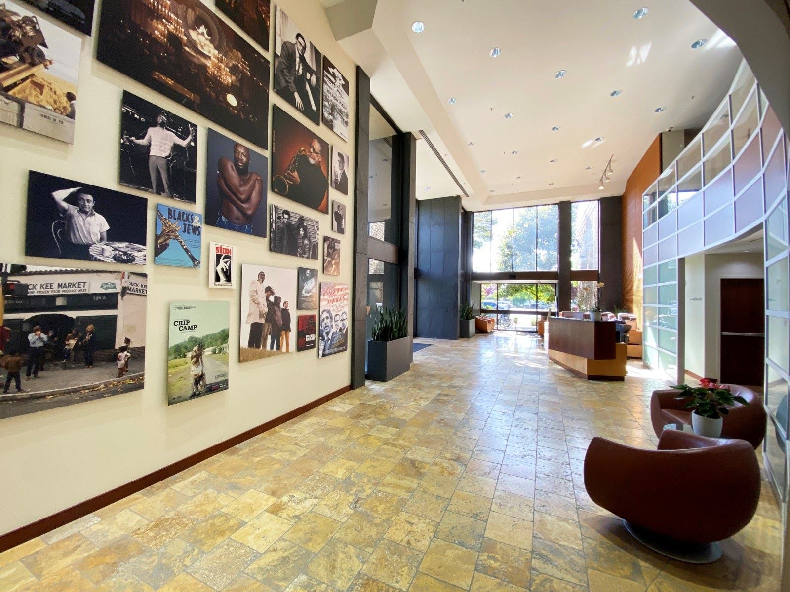 20231010_181159538_iOS