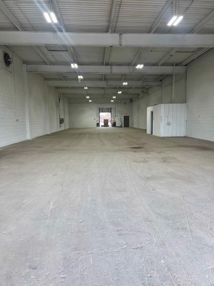 Flex Space With Outside Storage 11350 Brookpark Road - Image 3