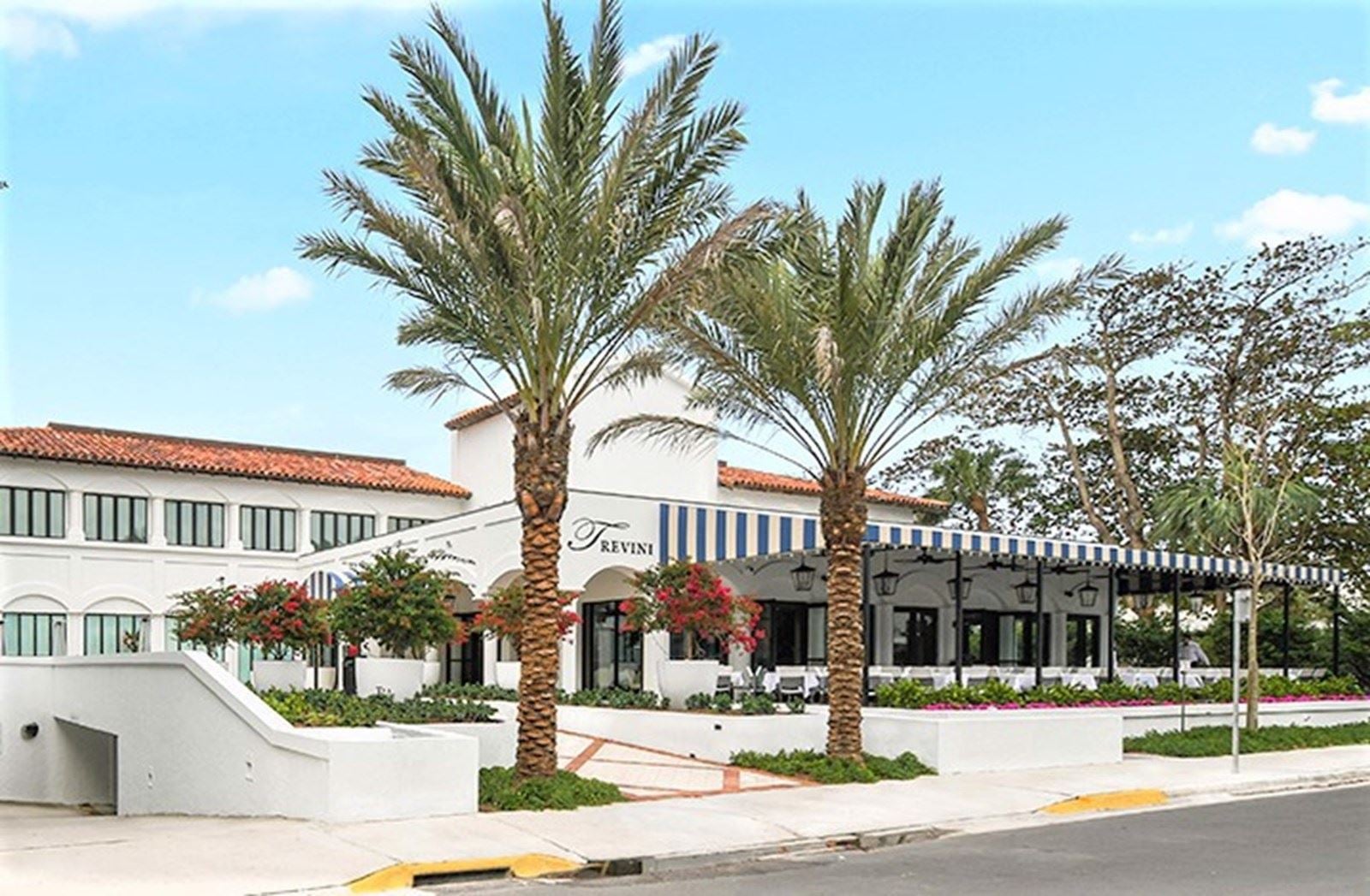 223-Sunset-Avenue-exterior