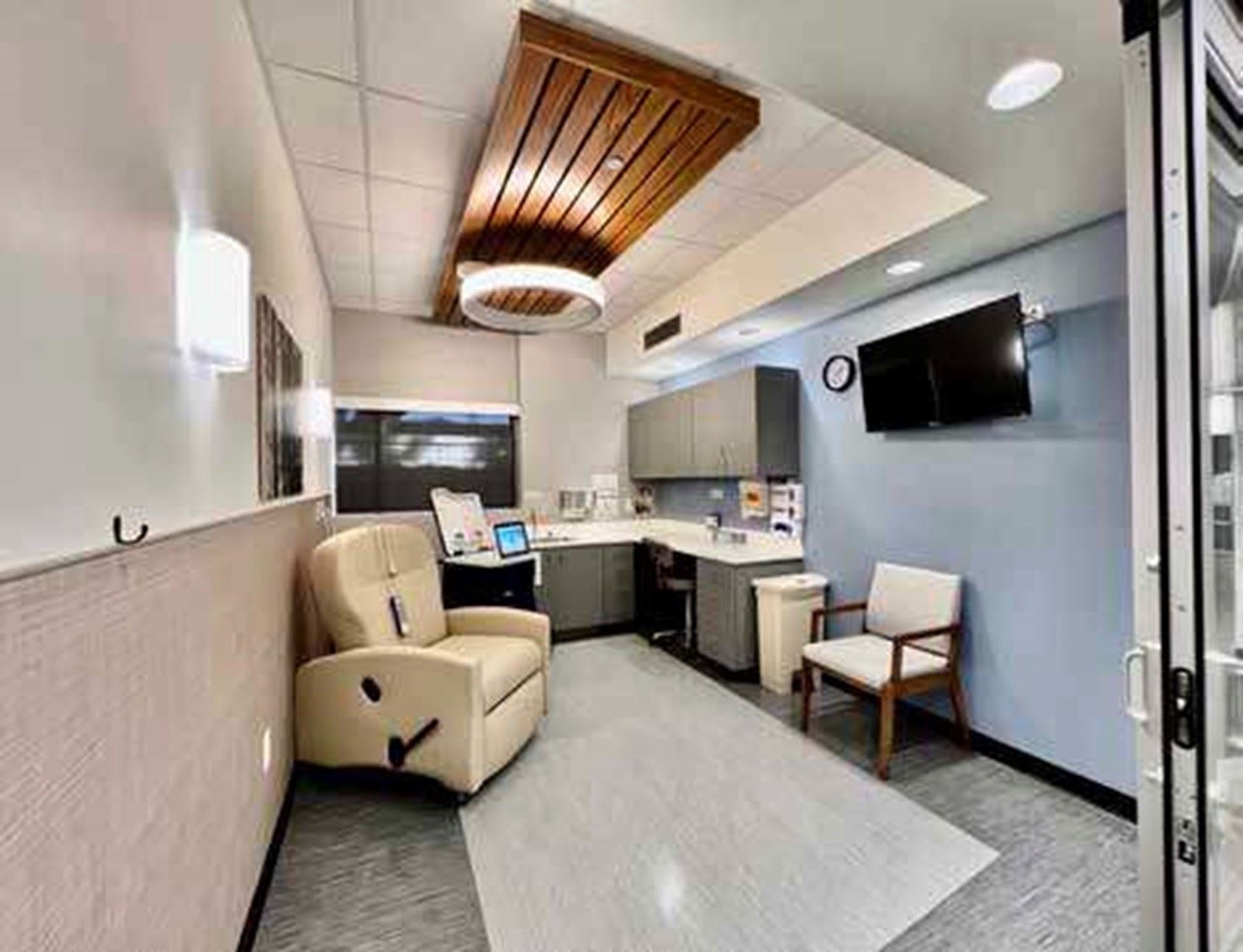 412 West El Camino Real - Image 5