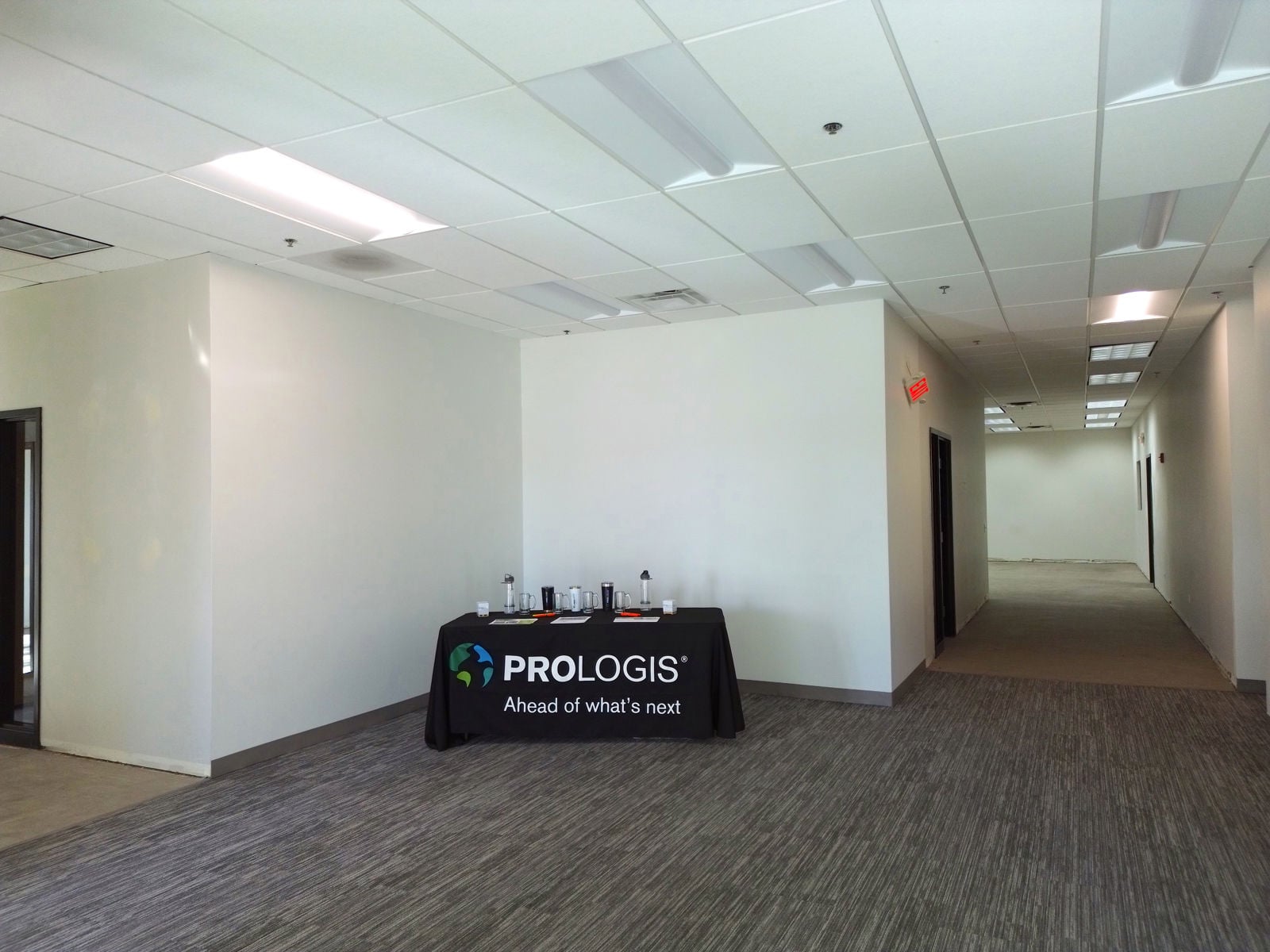 2407 W North Ave-43.JPG