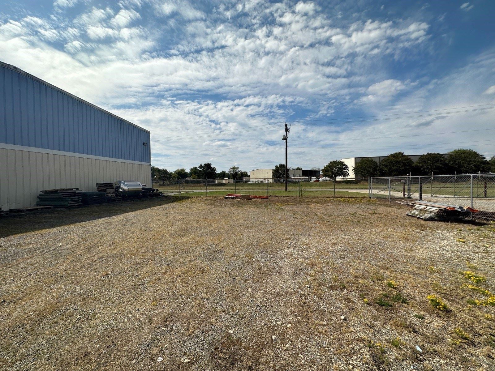 Office/Lab Warehouse 710 Dixie Street - Image 8