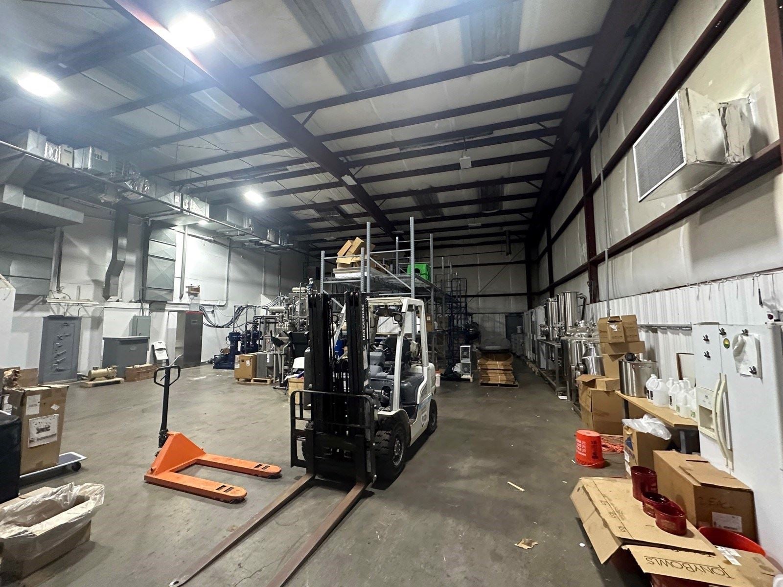 Office/Lab Warehouse 710 Dixie Street - Image 7