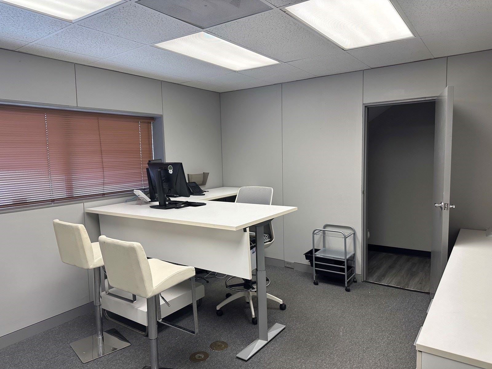 Office/Lab Warehouse 710 Dixie Street - Image 2