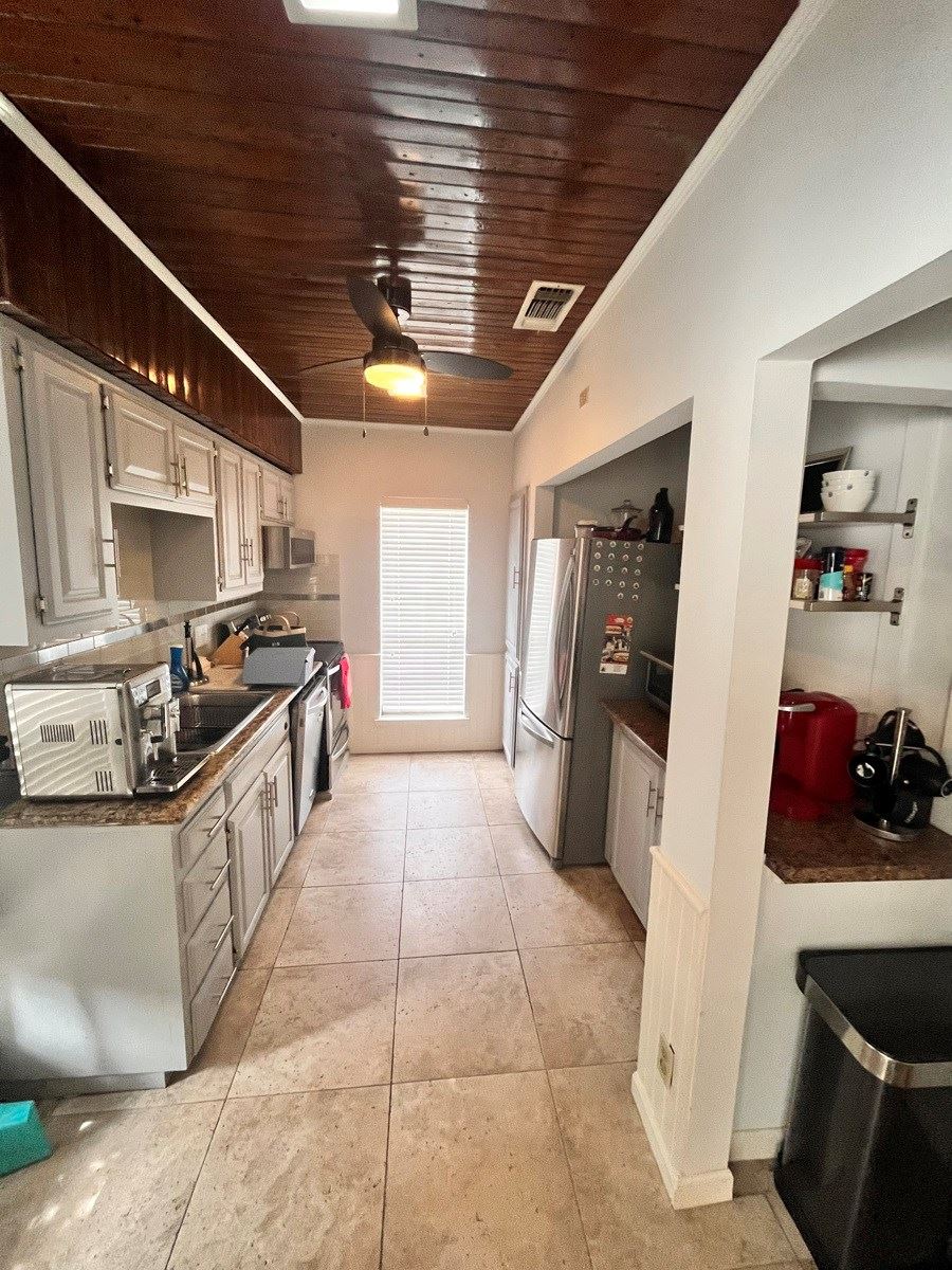 1600 E 7th St  1600 East 7th Street - Image 3