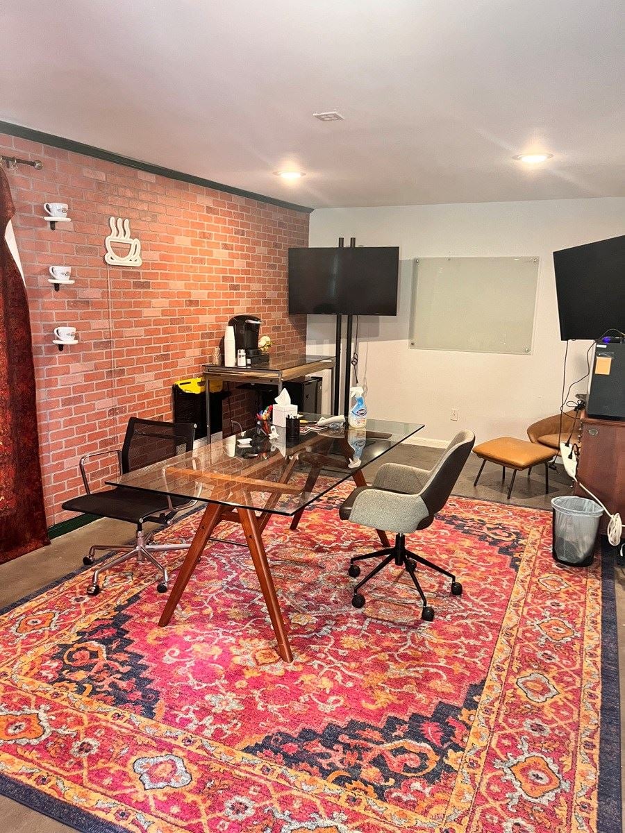 1600 E 7th St  1600 East 7th Street - Image 2