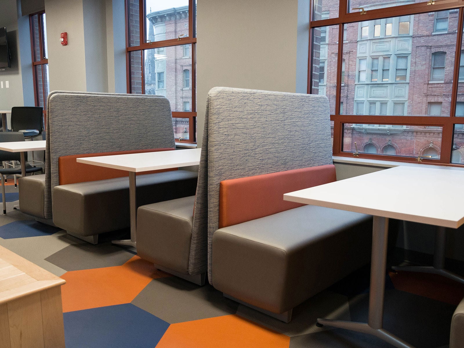 State Tower_Office 11_1600px