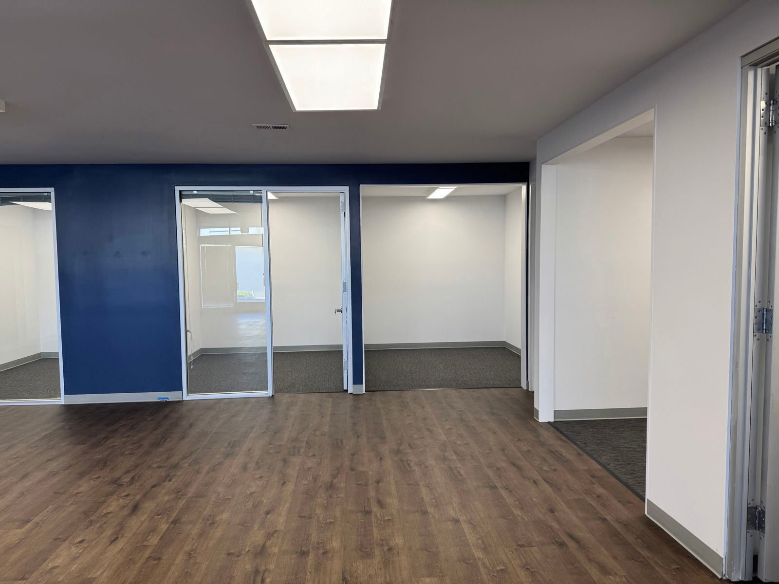 150 W Harris Ave, SSF