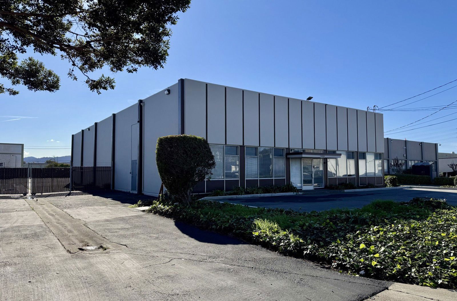 150 W Harris Ave, SSF