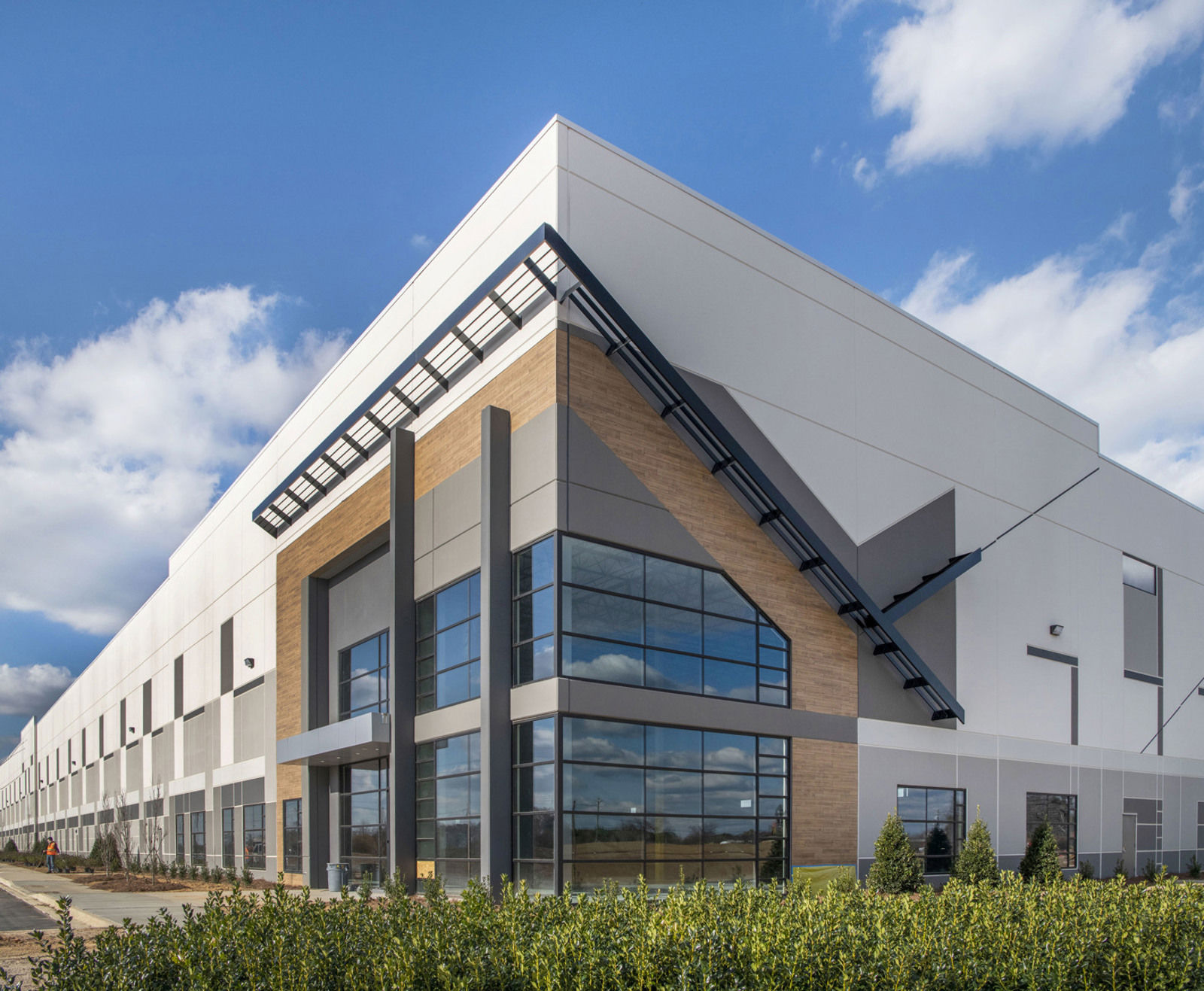 AXIAL Bonds Farm exterior photo-23-1205_07