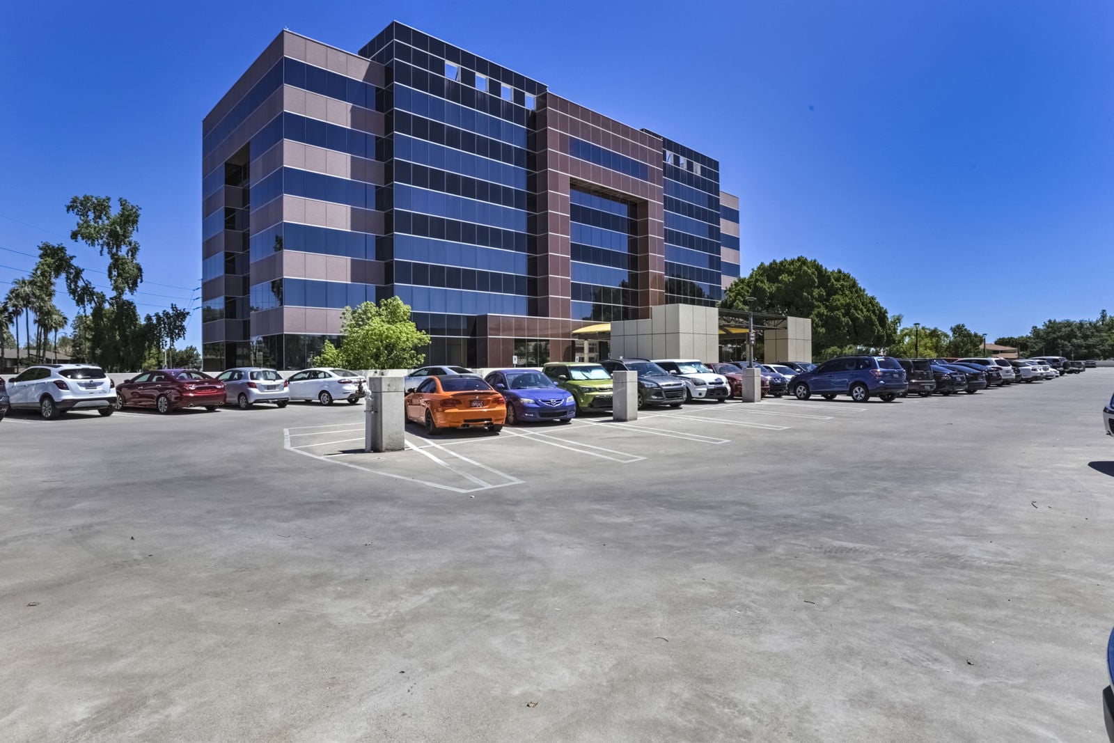 4500 S Lakeshore Dr-4