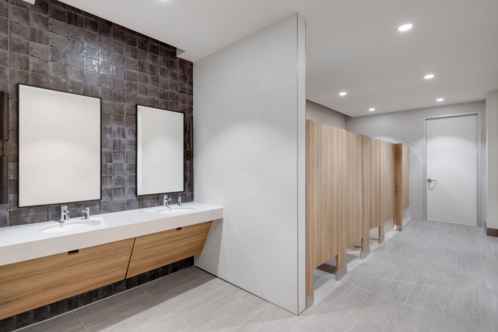 4690 Executive Drive 4690 Executive Drive - Image 13