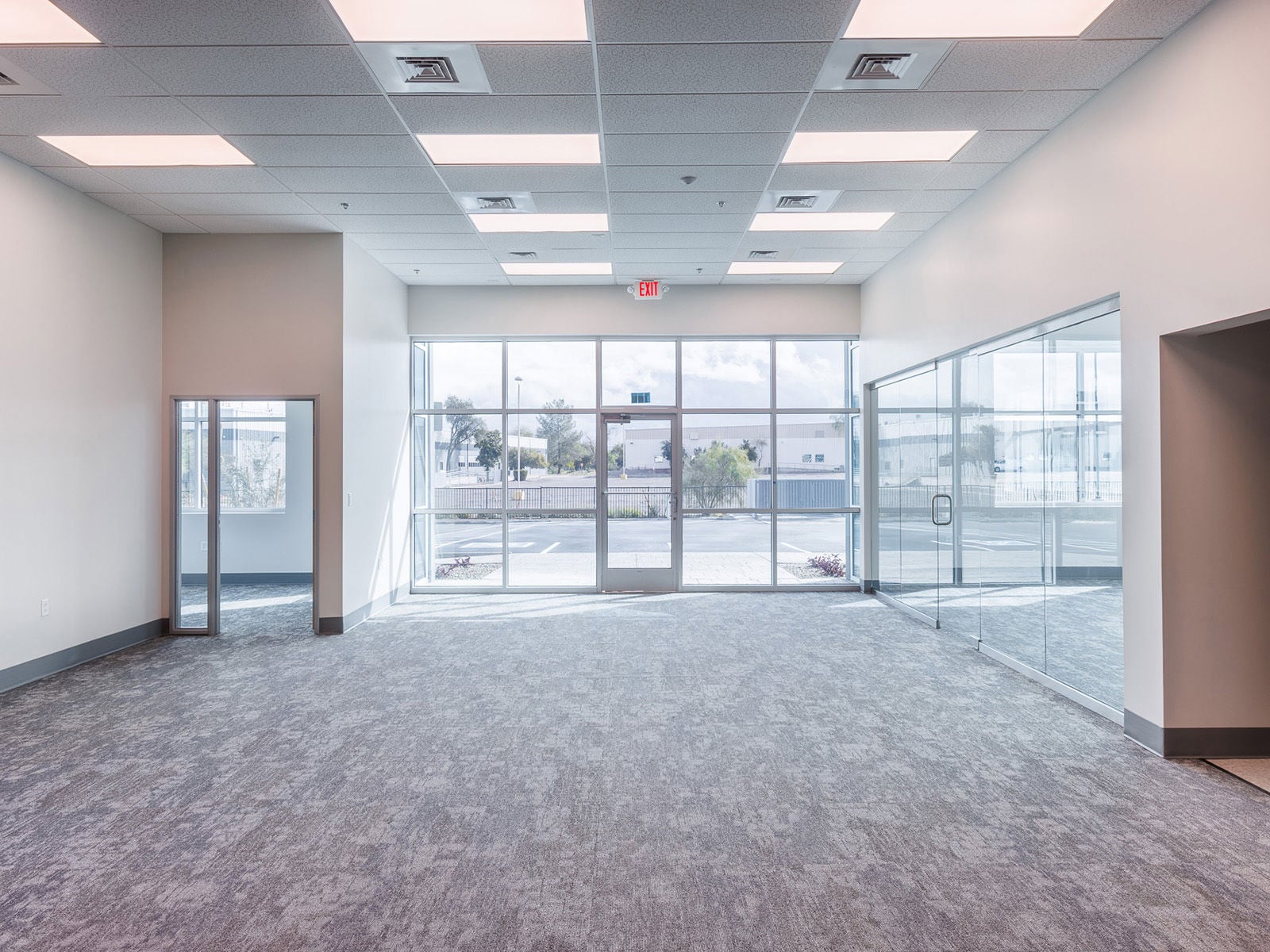 2717 E Corona Rd_Interior
