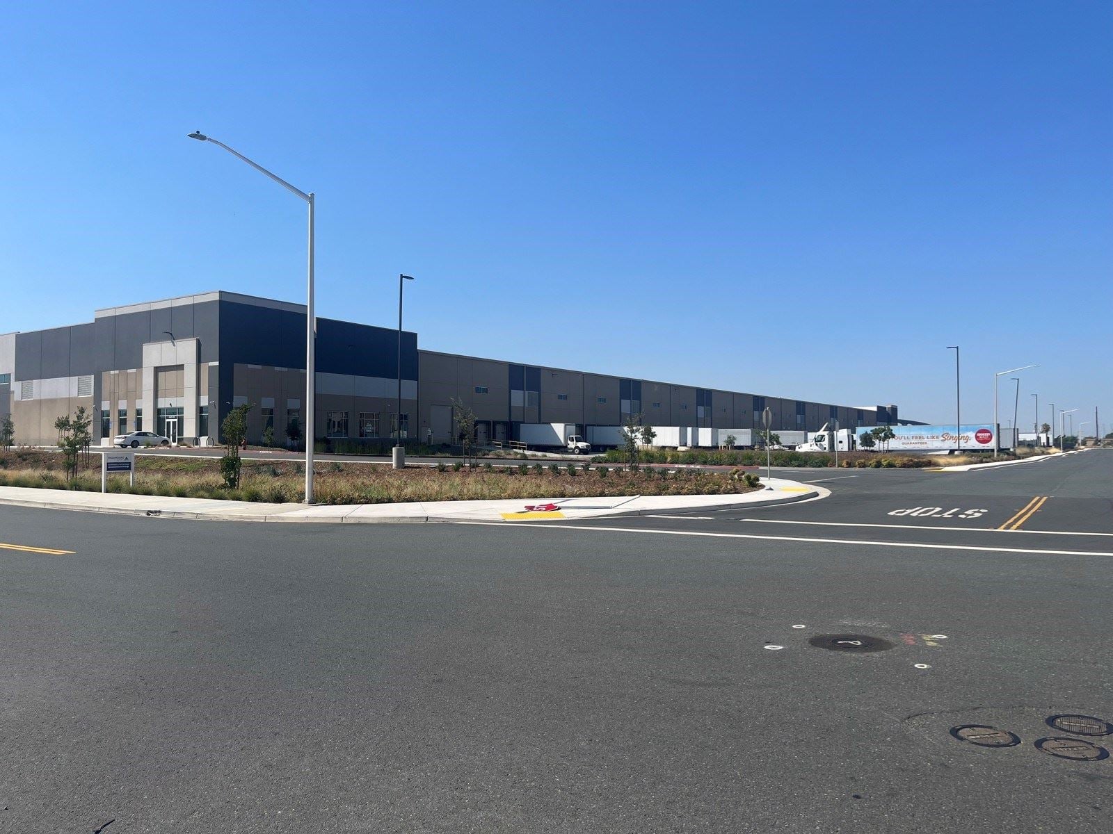 Oakley - WIlbur Avenue 4100 (3)