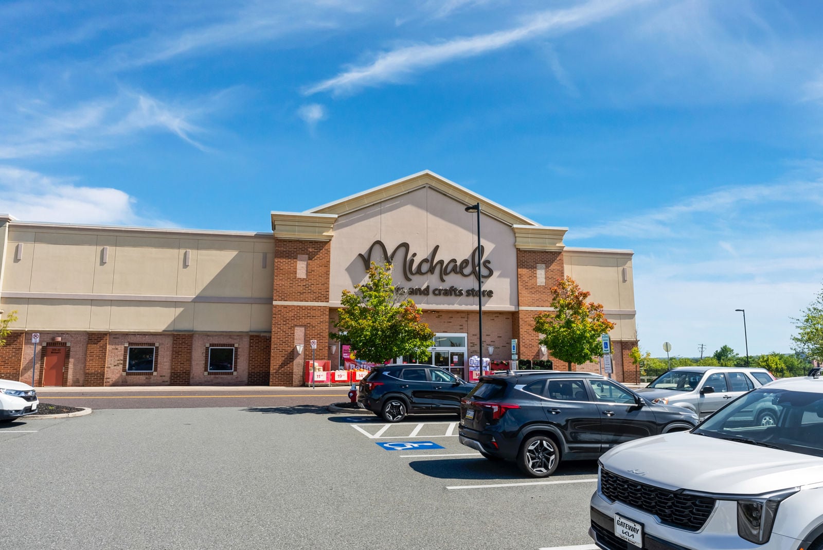 10 Town Center (6 of 240)