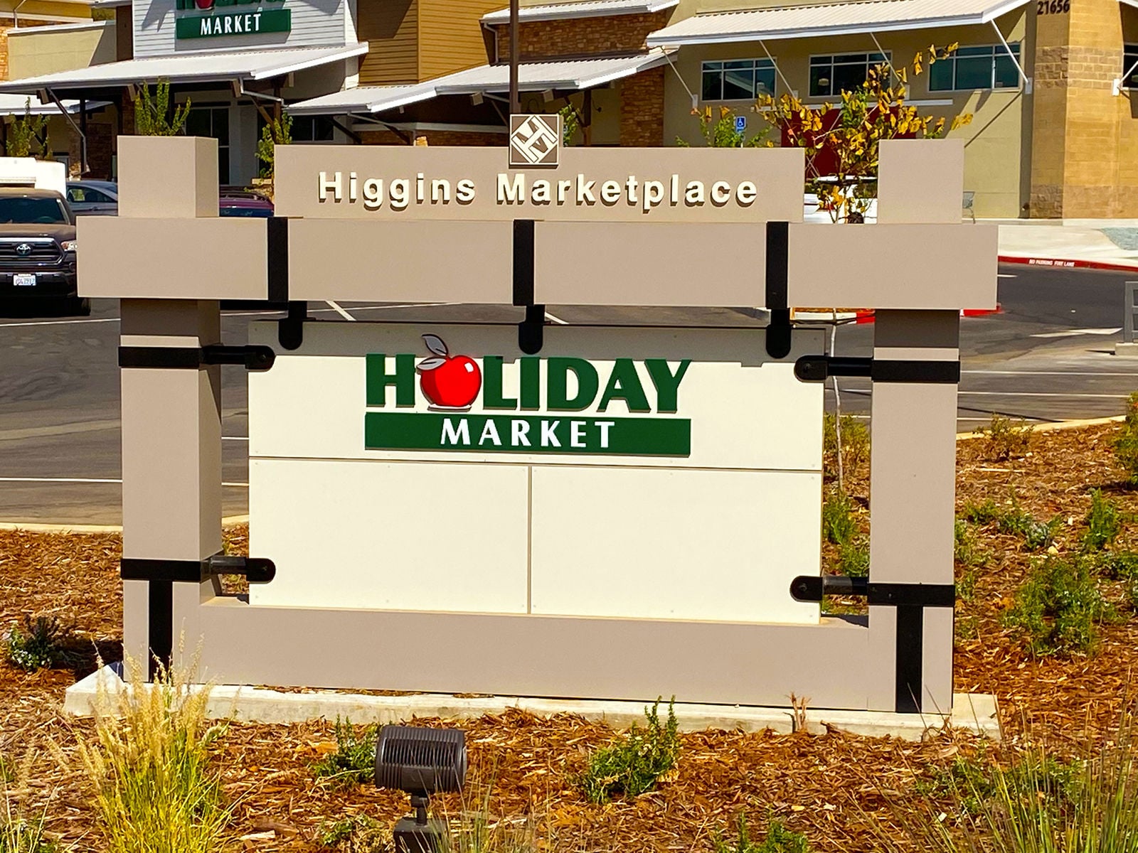Higgins Marketplace