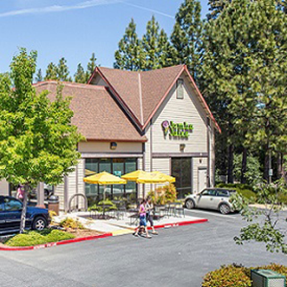 Pine Creek Shopping Center