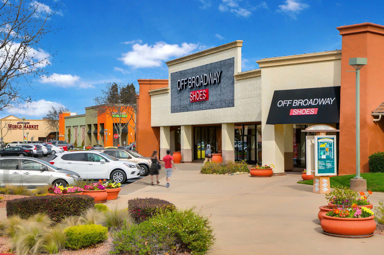 Marketplace at Birdcage