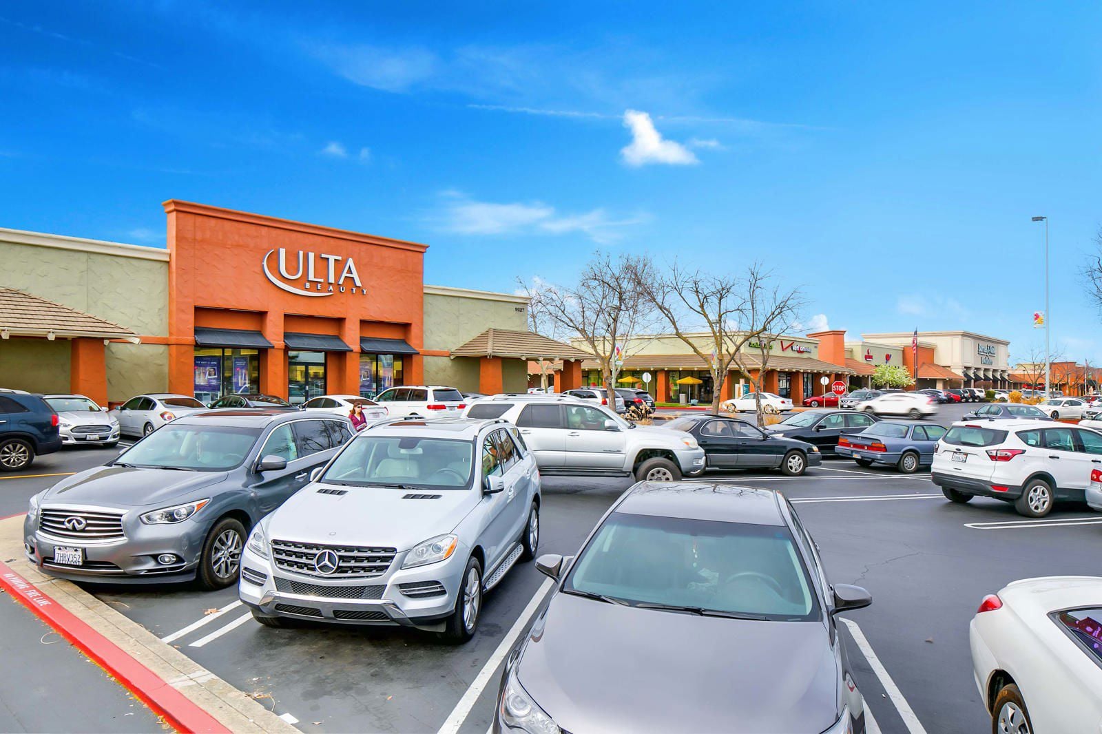 Marketplace at Birdcage