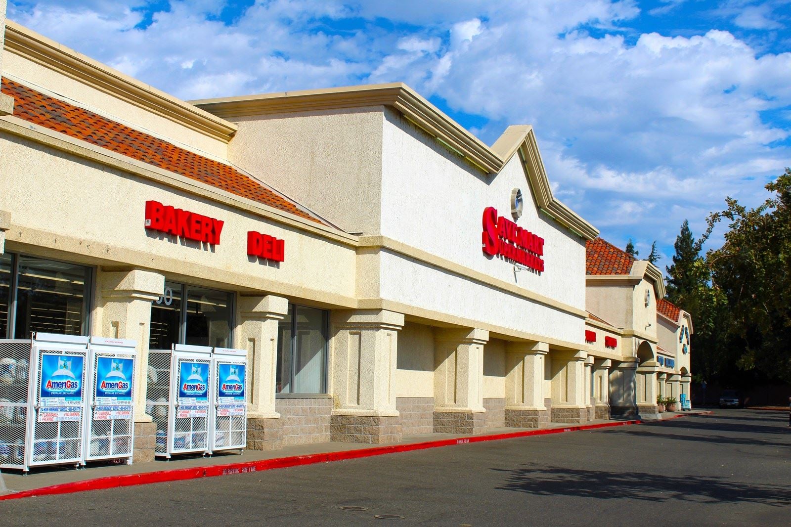 Camden Park Shopping Center