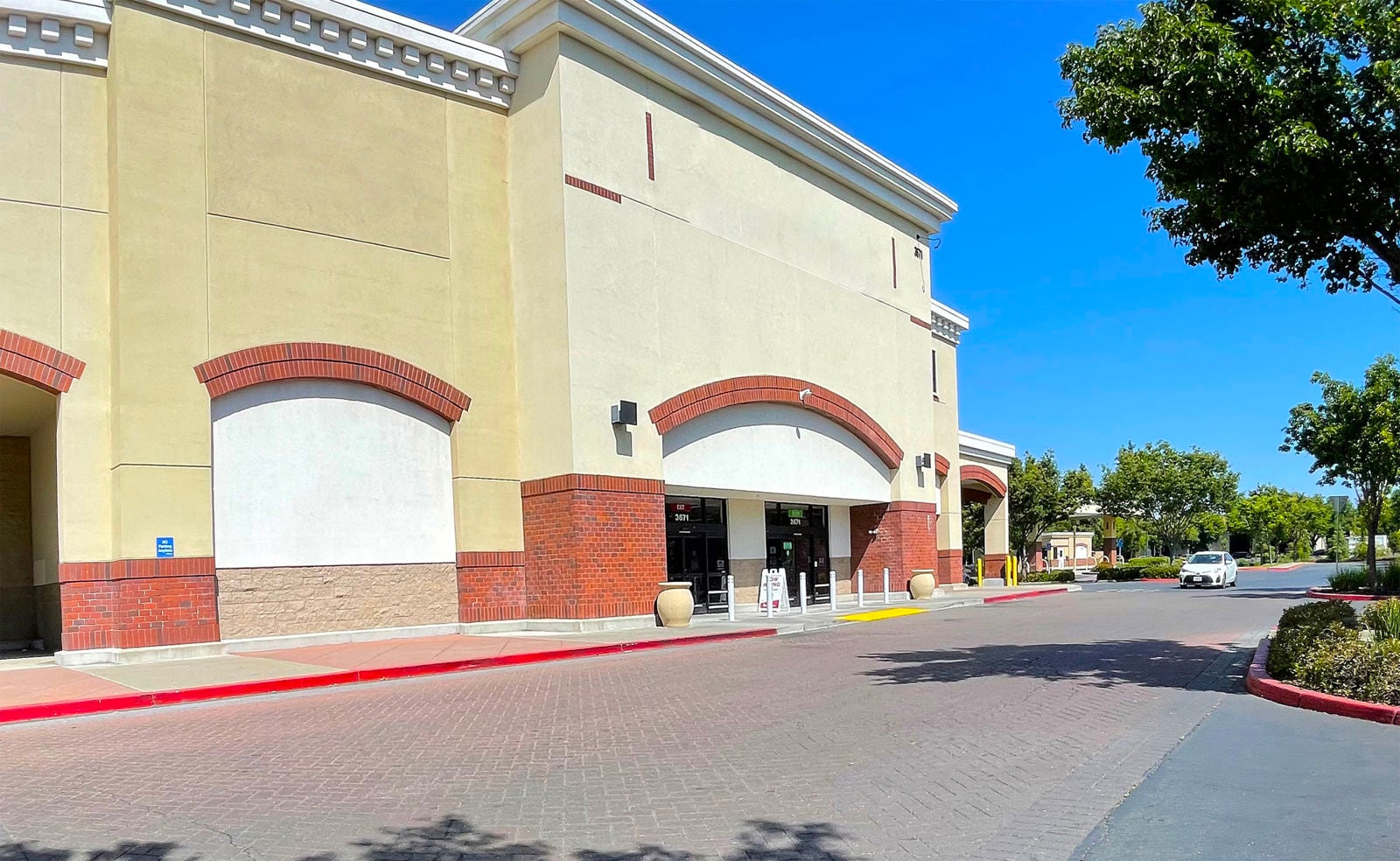 Natomas Anchor Space