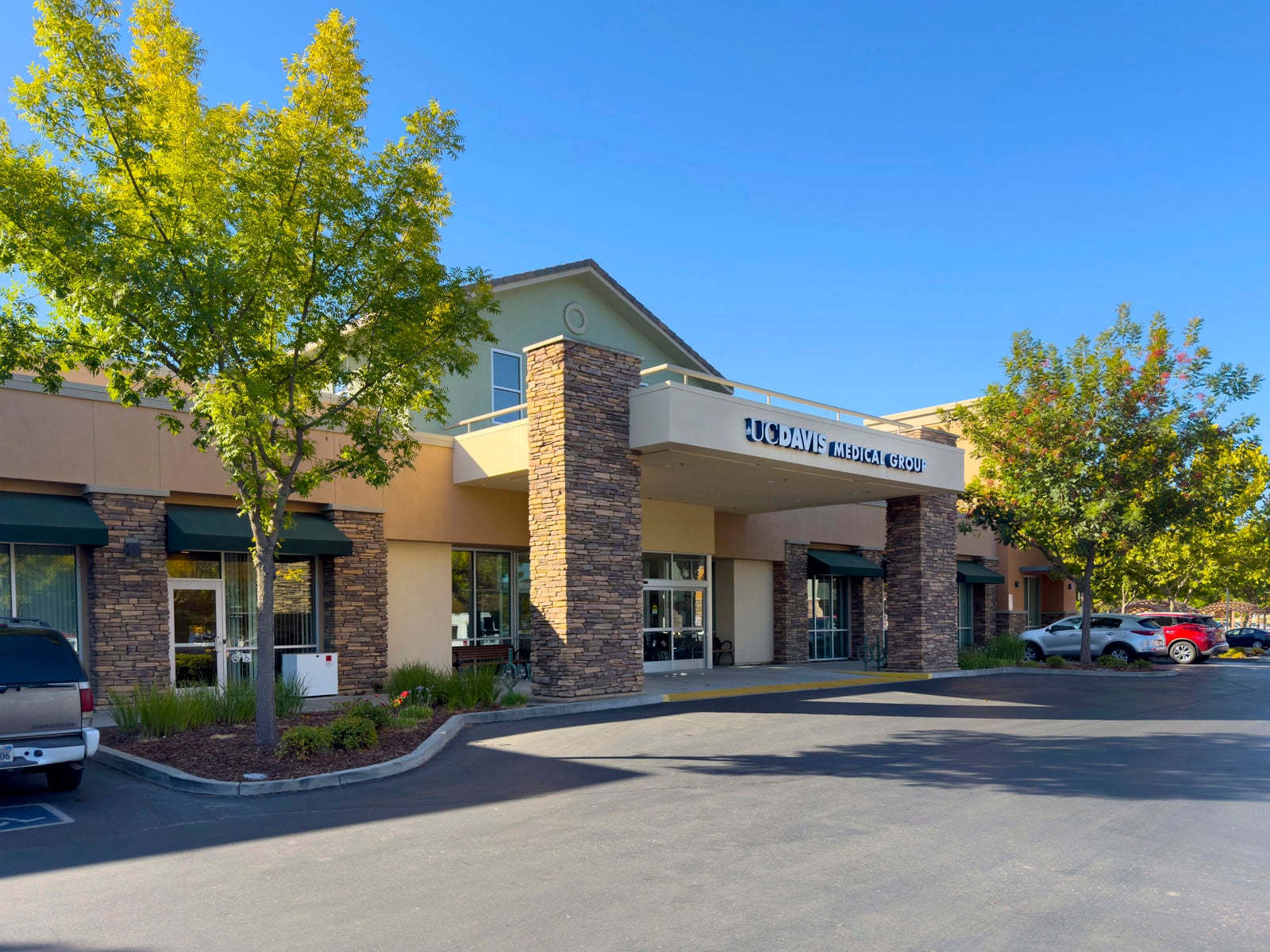 Capital Village, Rancho Cordova