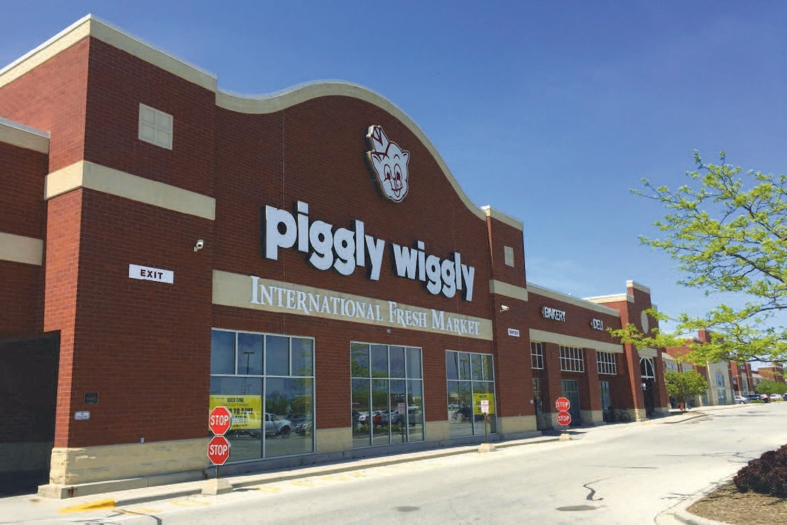 CBRE 2836-3124 Business Dr