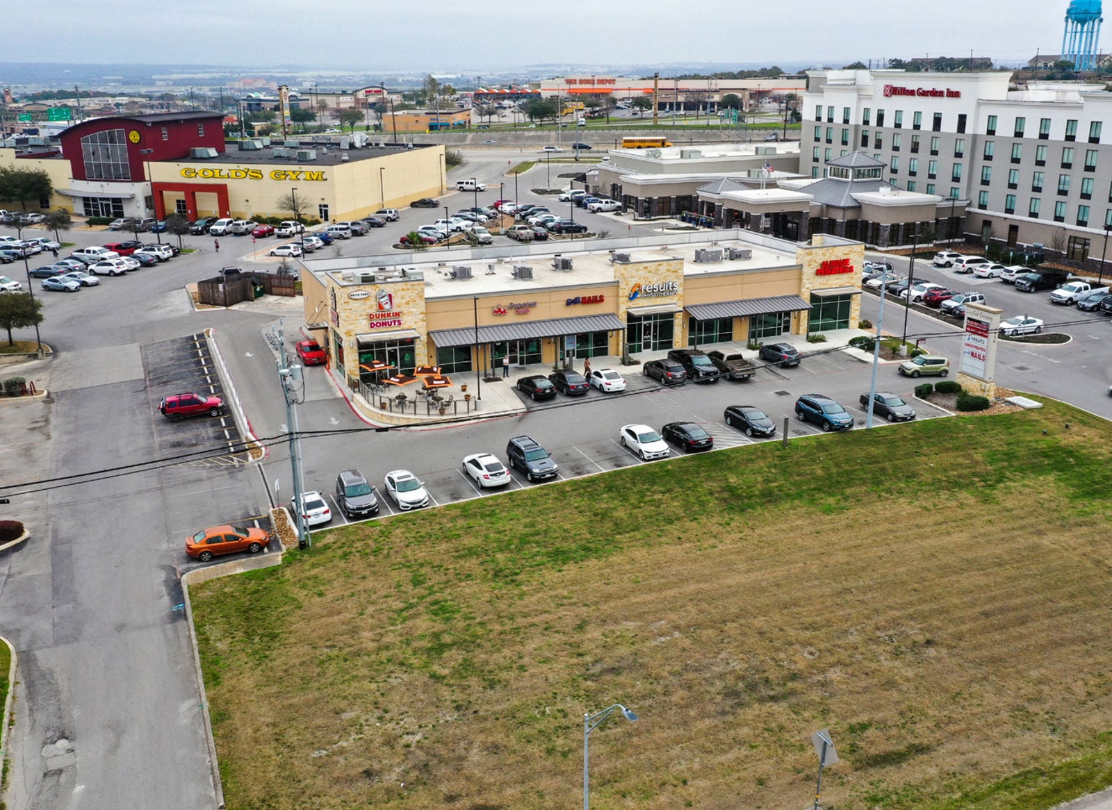 Live Oak Plaza Flyer 2023-2 3rd pic