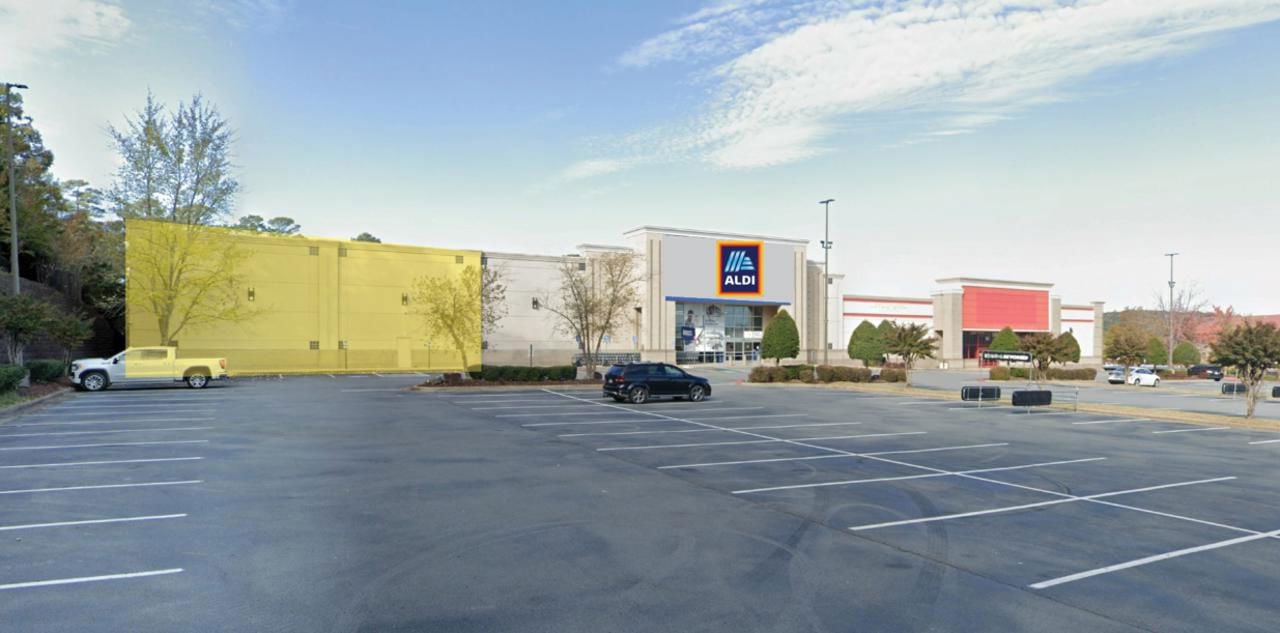 Chenal Place, 12309 Chenal Pkwy, Little rock, AR, 72211