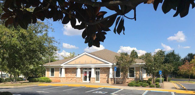 Former Bank Building - Alpharetta — Lease in Alpharetta, GA, photo 1 of 4