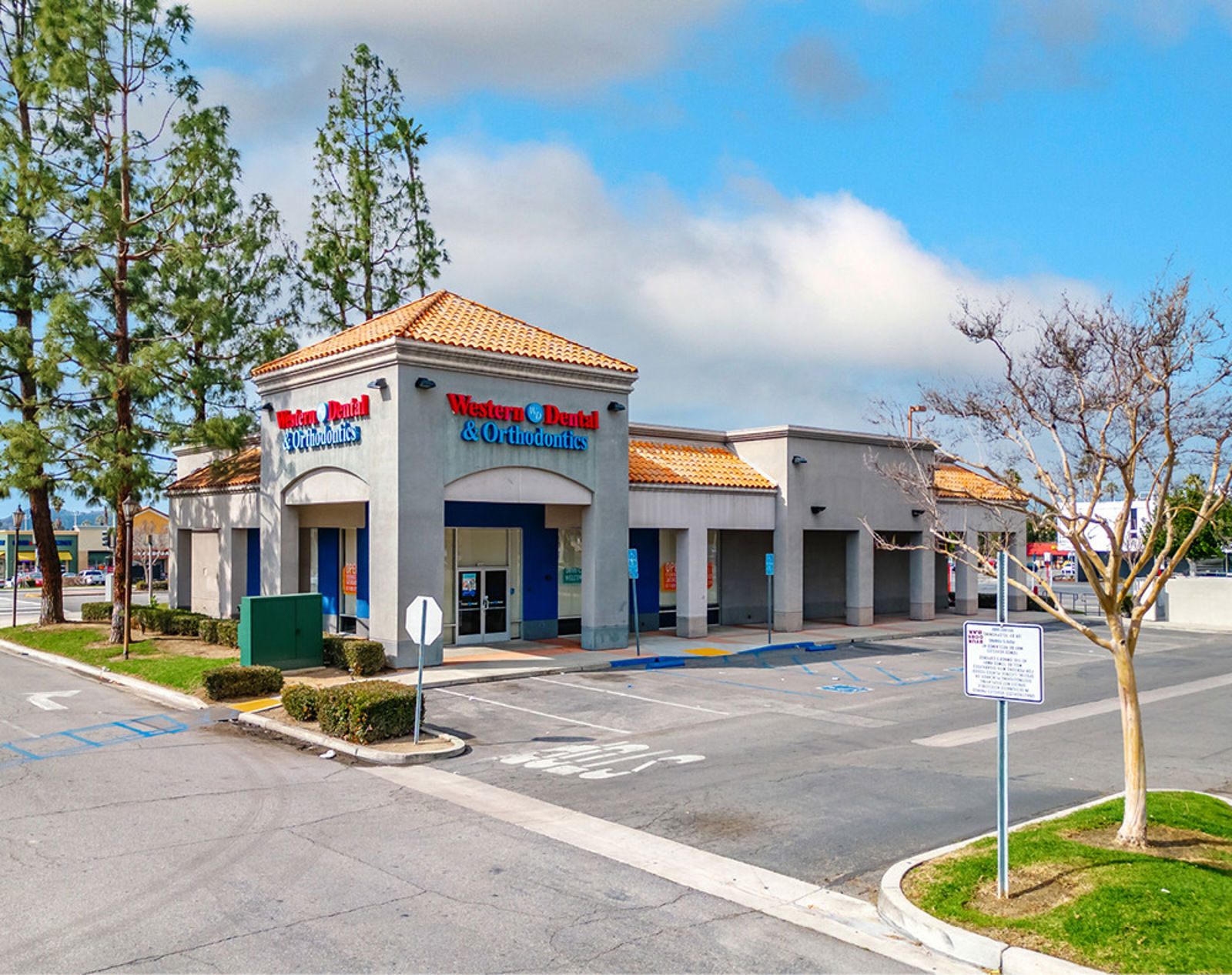 Chicago Plaza_Web Photo2