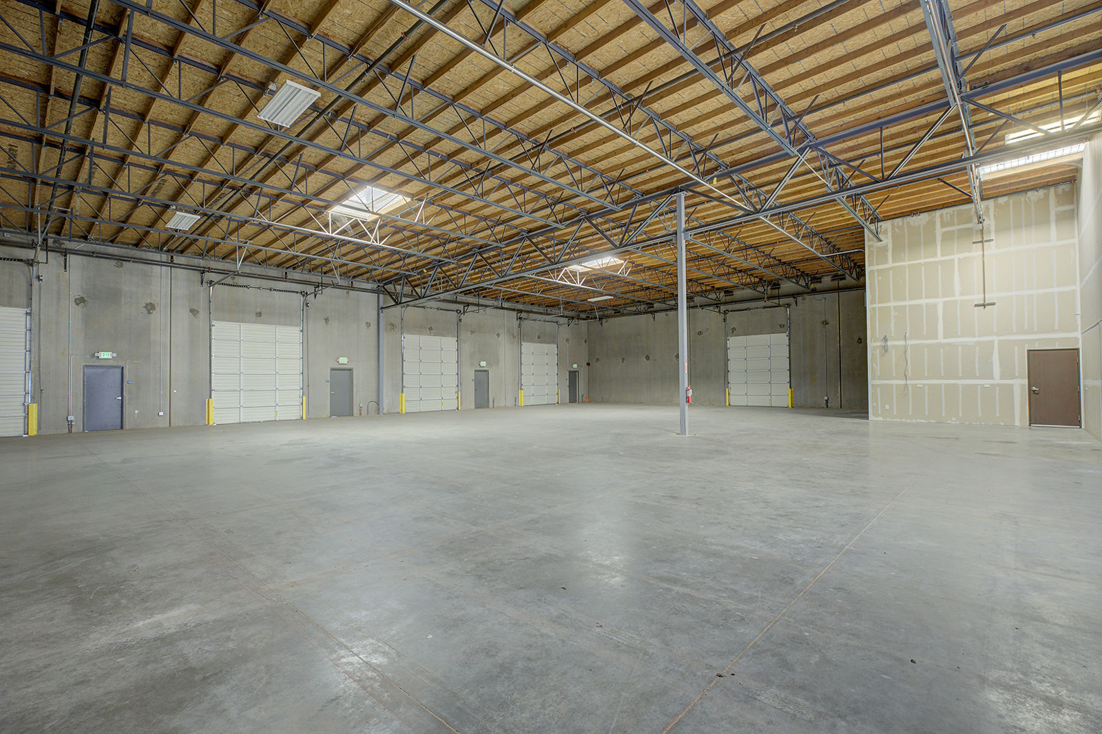 10273-Iron-Rock-Way-02-011525 copy