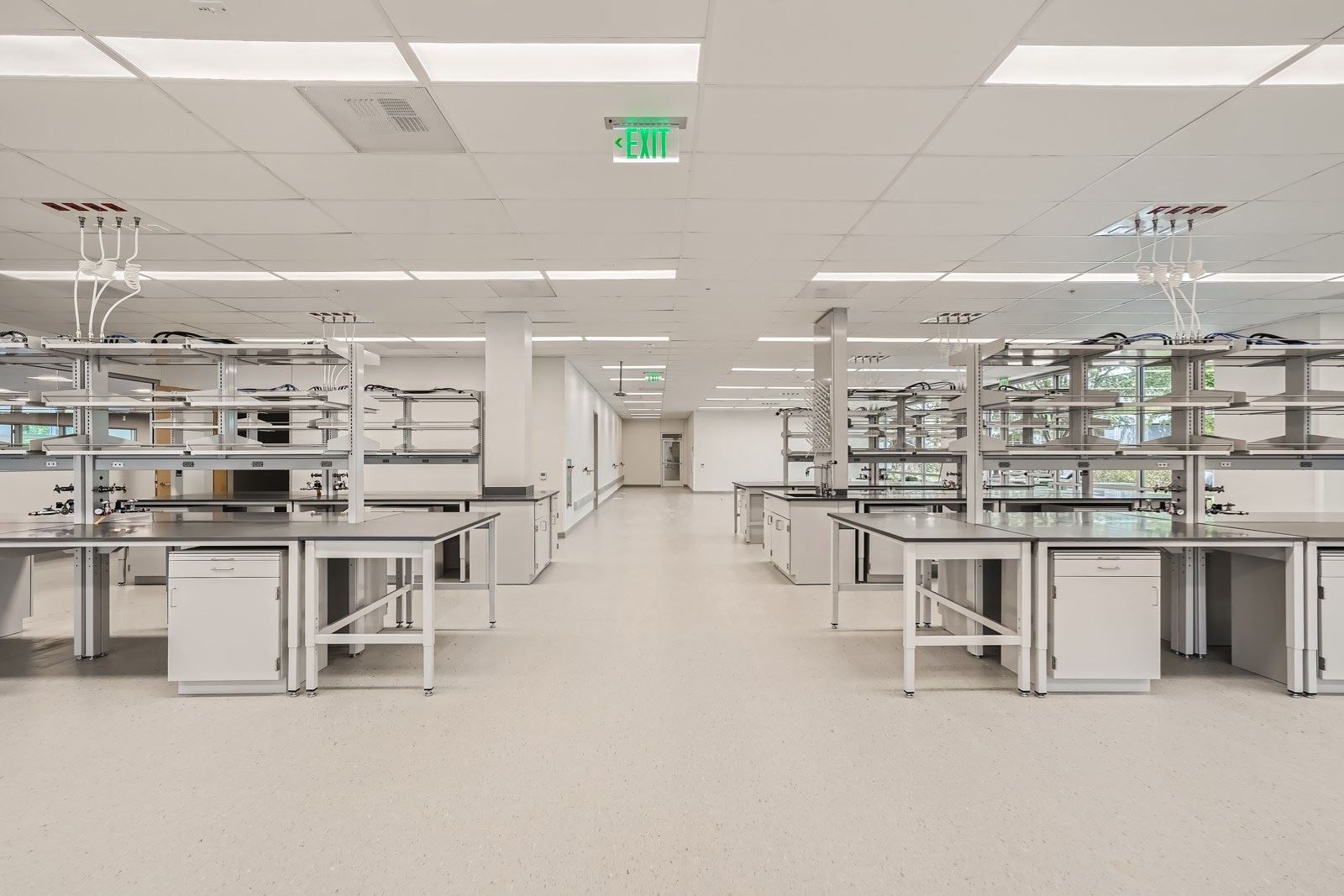 2675 Crescent Drive Lafayette-print-010-015-Interior-3600x2400-300dpi