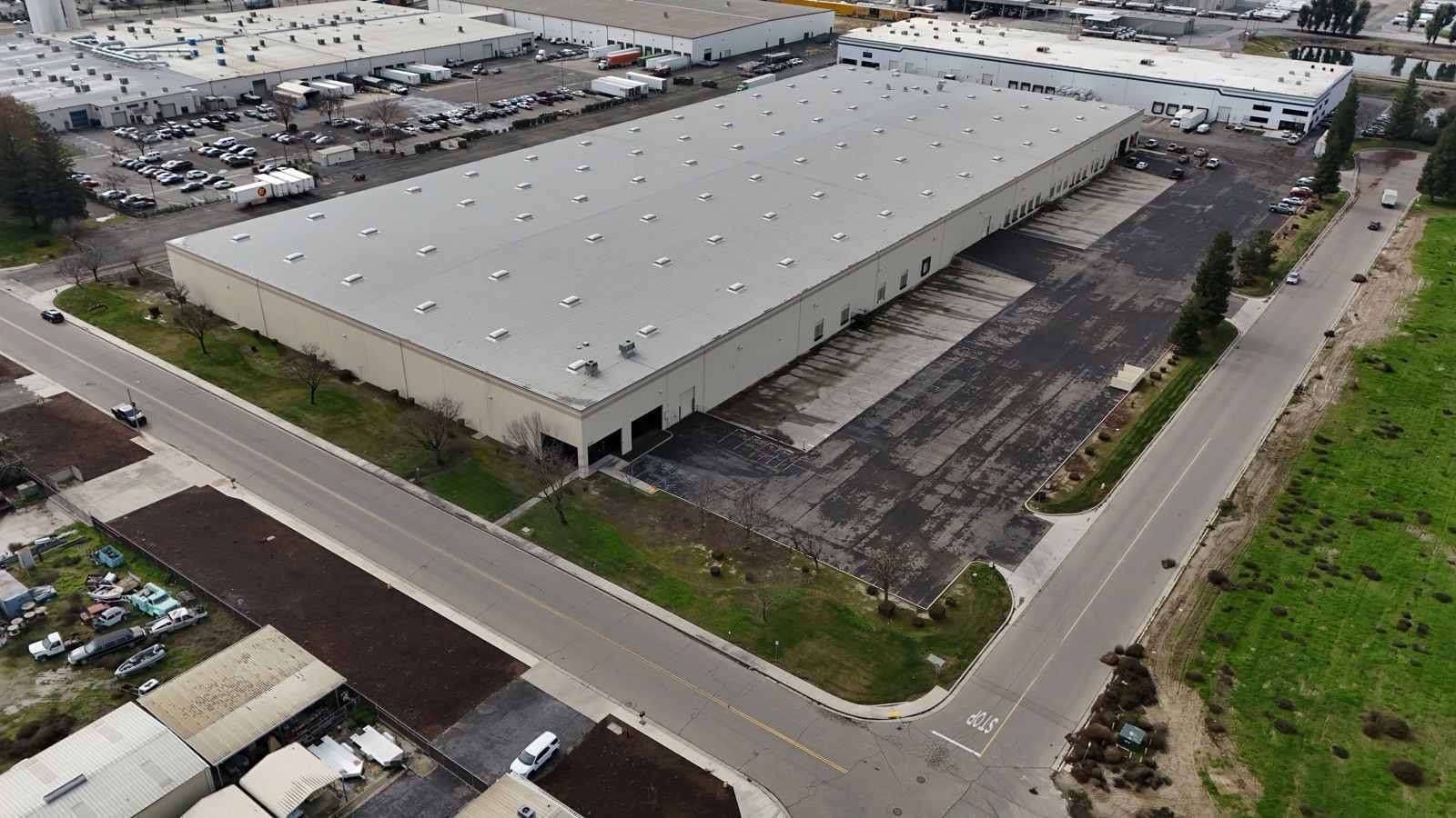 8505 W. Doe Avenue 8505 West Doe Avenue - Image 1