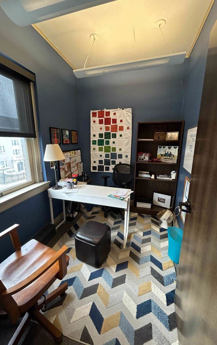 Retail / Office Space in Historic Dundee District for Lease 4900 Dodge Street - Image 8