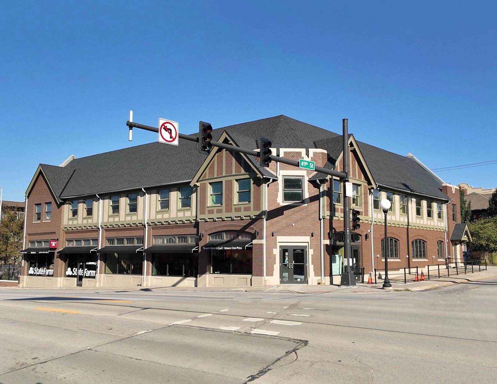 Retail / Office Space in Historic Dundee District for Lease 4900 Dodge Street - Image 1